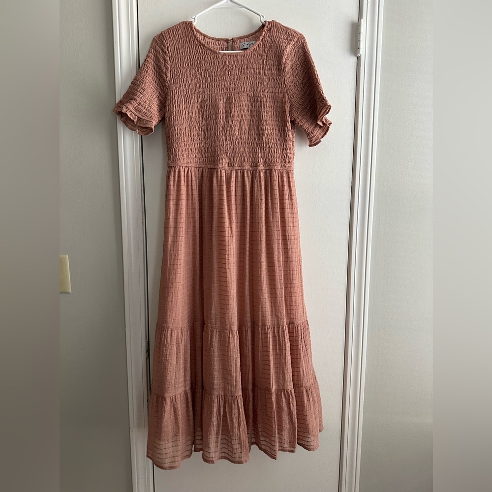 Polagram Women’s Dress in Soft Pink